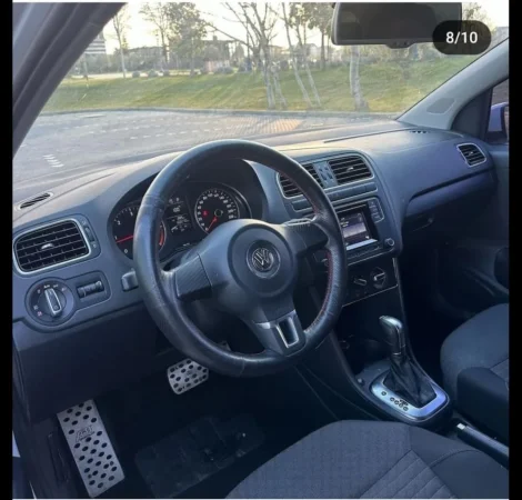 Durres, shes makine Vw POLO Nafte, e bardhë automatik 180.000 km 7.300 €