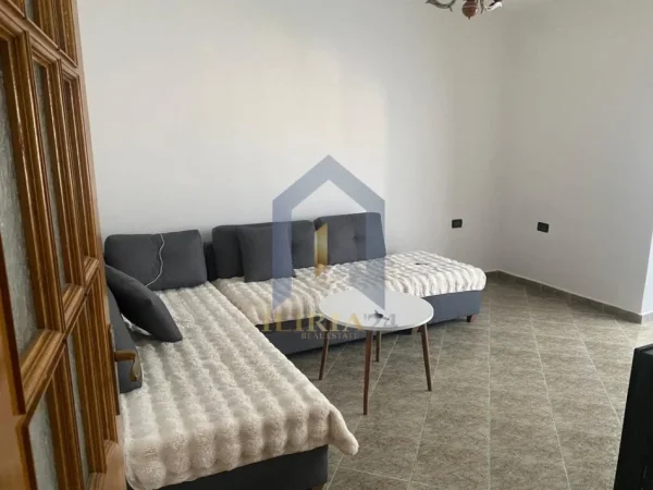 Tirane, shitet apartament 2+1 Kati 4, 66 m² 130.000 €