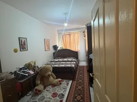 Tirane, shitet apartament 2+1+Ballkon Kati 5, 98 m² 129.000 € (Yzberisht)