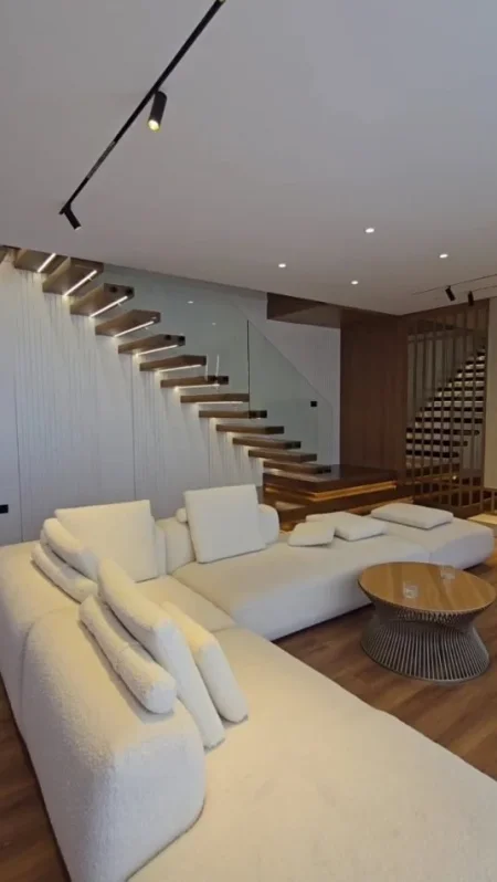 Vlore, shitet Vile 2 Katshe , 358 m² 