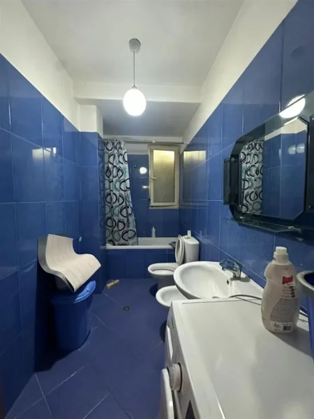 Tirane, shitet apartament 2+1+Ballkon Kati 3, 117 m² 293.000 € (RRUGA E KAVAJES)