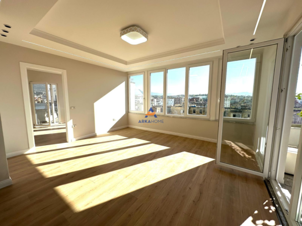 Tirane, shitet apartament 3+1+Ballkon Kati 6, 164 m² 260.000 € (XHAMLLIKU)