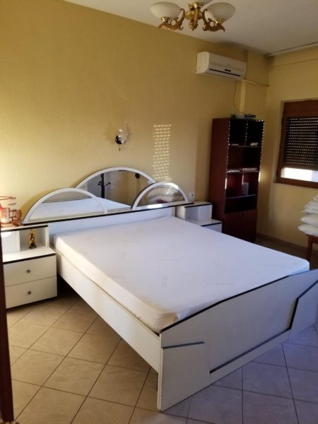 Tirane, Jepet me Qera Super  Apartament 2+1 –afër QSUT,  Kati 6, 100 m² 500 € ( *Jepet me Qera Super Apartament 2+1 – Kongresi i Manastirit (afër QSUT)*)