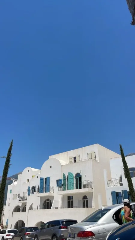 Dhermi - Palase, shitet apartament 5+1+Aneks+Ballkon Kati 0, 324 m² 