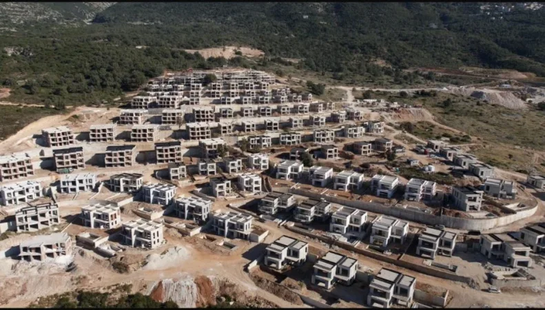 Dhermi - Palase, shitet Vile 3+1+Ballkon , 300 m² 1.500.000 € 