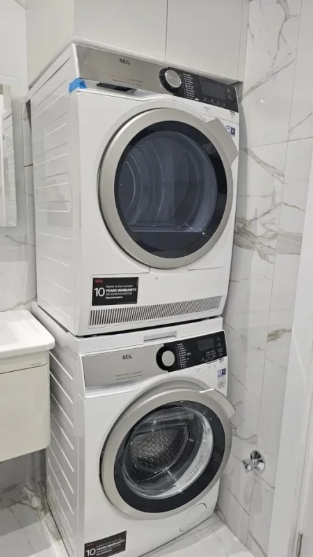 Tirane, shitet apartament 1+1+Ballkon Kati 8, 70 m² 220.000 € (KOMUNA E PARISIT)