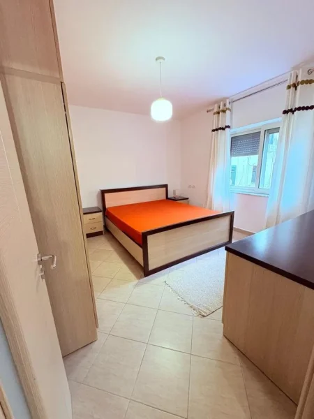 Tirane, jepet me qera apartament 1+1 Kati 3, 60 m² 500 € 