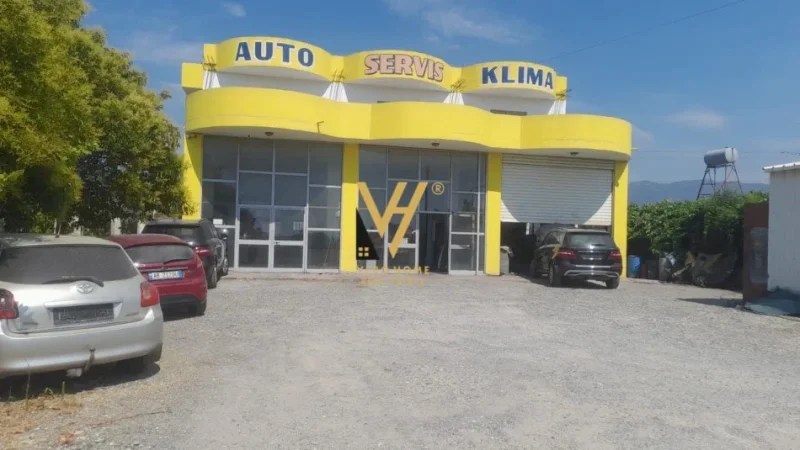 Lezhe, shitet ambjent biznesi Kati 0, 1.520 m² 200.000 € (LEZHE)