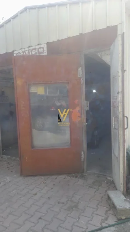 Lezhe, shitet ambjent biznesi Kati 0, 1.520 m² 200.000 € (LEZHE)