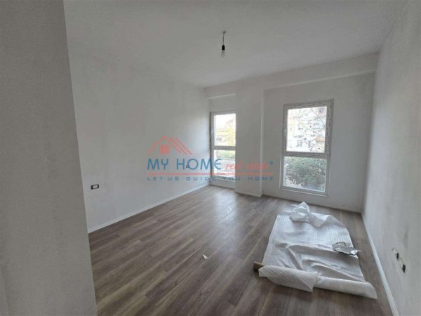 Tirane, shitet apartament 1+1+Ballkon Kati 1, 71 m² 126.000 € (Dritan Hoxha)