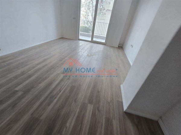 Tirane, shitet apartament 1+1+Ballkon Kati 1, 71 m² 126.000 € (Dritan Hoxha)