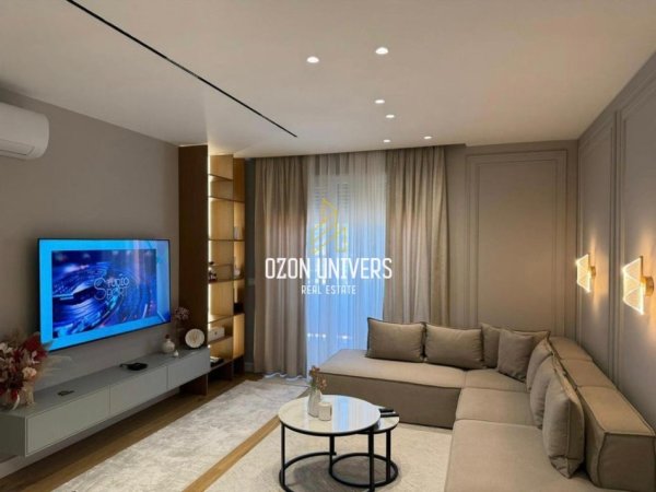 Tirane, shitet apartament 1+1+2 Ballkone Kati 11, 76 m² 170.000 € (Golden Park 3, Rruga e Kavajës)