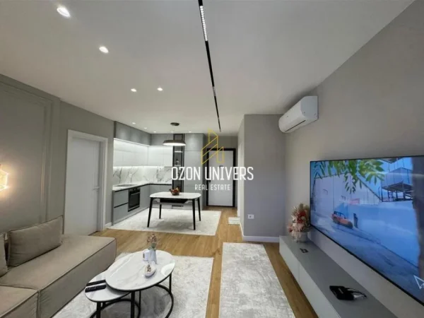 Tirane, shitet apartament 1+1+2 Ballkone Kati 11, 76 m² 170.000 € (Golden Park 3, Rruga e Kavajës)