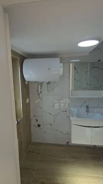 Tirane, shitet apartament 1+1 Kati 3, 30 m² 95.000 € (Myslym Shyri)