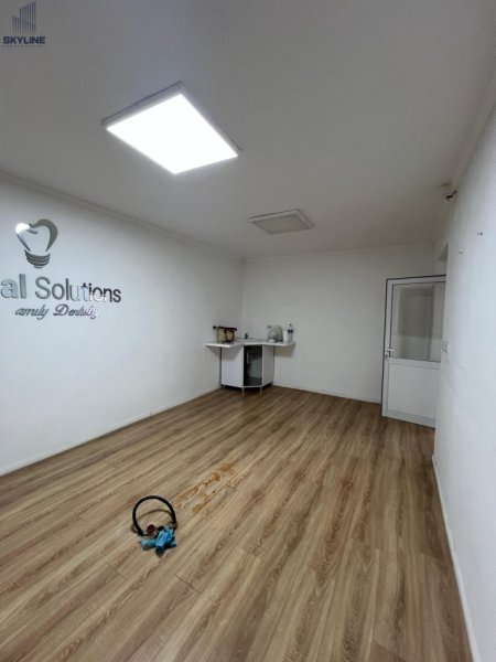 Tirane, jepet me qera apartament Kati 2, 65 m² 800 €