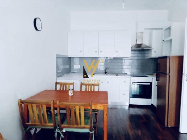 Tirane, jepet me qera apartament 1+1+Ballkon Kati 7, 70 m² 490 € (RRUGA “KONGRESI I MANASTIRIT”)