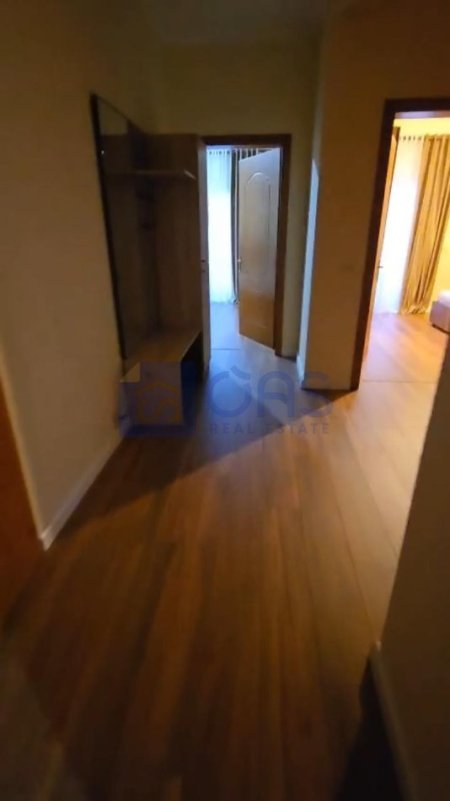 Tirane, jepet me qera apartament 2+1+Aneks+Ballkon Kati 4, 135 m² 600 € (Prane UET)