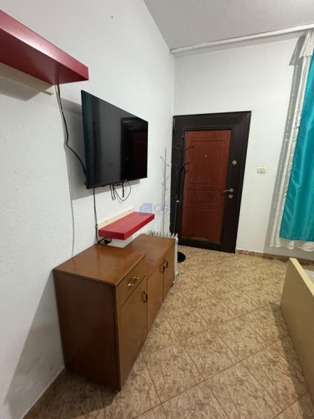 Tirane, jepet me qera apartament 1+1 Kati 1, 50 m² 300 € (5 Maji , Mbrapa Concord Center.)
