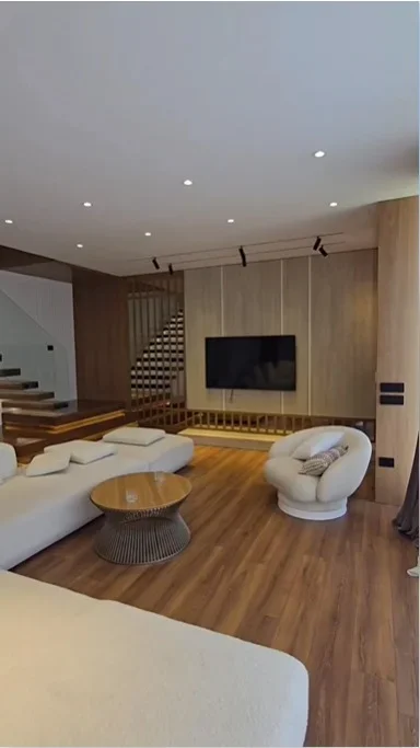 Vlore, shitet Vile 2 Katshe Kati 2, 500 m² 1.300.000 € (Rezidenca Green Coast 1, Palase)