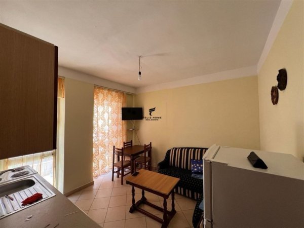 Tirane, jepet me qera apartament 1+1+Ballkon Kati 2, 60 m² 450 € (5 MAJI)