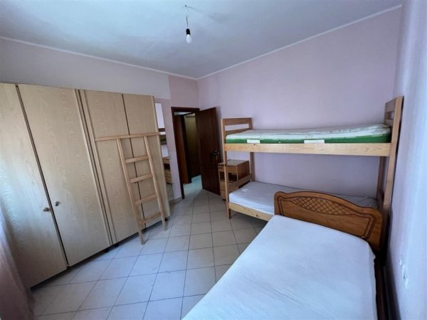 Tirane, jepet me qera apartament 1+1+Ballkon Kati 2, 60 m² 450 € (5 MAJI)