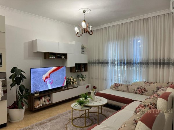 Tirane, shitet apartament 1+1 Kati 9, 58 m² 105.000 € (Astir prane bar Oslo)
