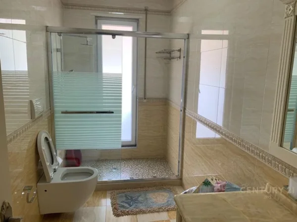 Tirane, jepet me qera apartament 1+1 Kati 5, 95 m² 750 € (Myslym shyri)