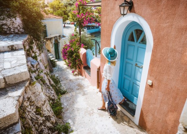 Tirane, ofrohet City-tour | Vizita qytetesh Katerini, Greqi