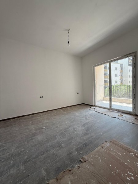 Tirane, jepet me qera apartament 1+1 Kati 3, 70 m² 450 € (Kompleksi Aura , Laprake)