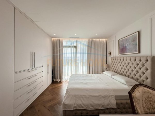Tirane, shitet apartament 2+1+Ballkon Kati 10, 133 m² 550.000 € 
