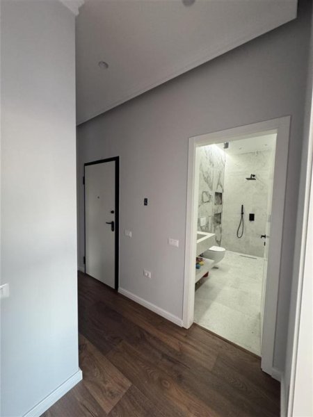 Jepet me qira zyre tek Vasil Shanto, Kompleksi Pepa Group, 12 m2, 40.000 lekë