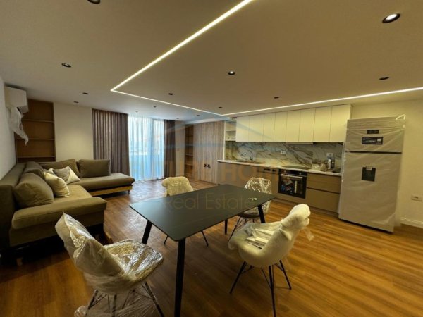 Tirane, shitet apartament duplex Dublex Kati 1, 104 m² 160.000 € 