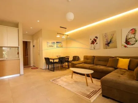 Tirane, shitet apartament 1+1 Kati 0, 72 m² 25.340.000 € 