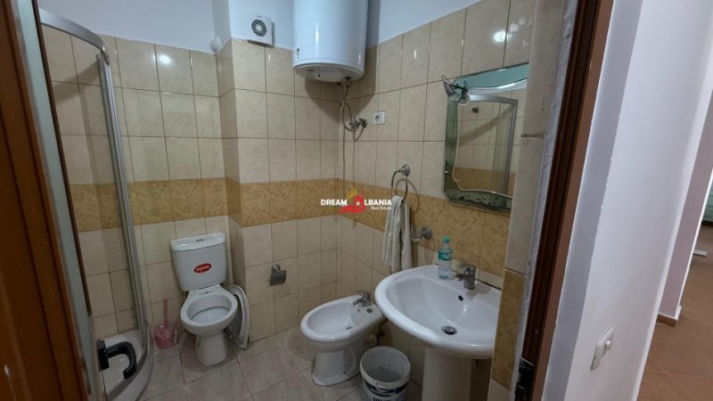 Tirane, shitet apartament 2+1+Ballkon Kati 7, 96 m² 130.000 € (Ne Yzberisht, prane Nela 6)