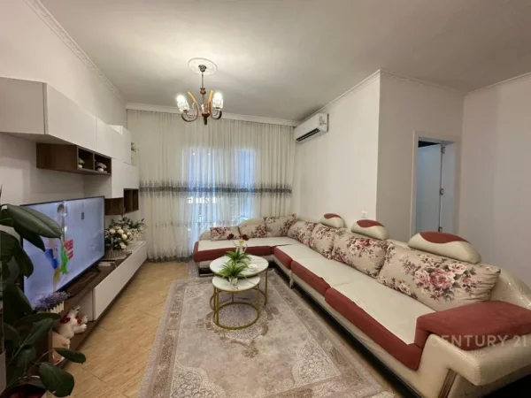 Tirane, shes apartament Kati 9, 58 m² 105.000 € (Bar-Oslo ne Astir)