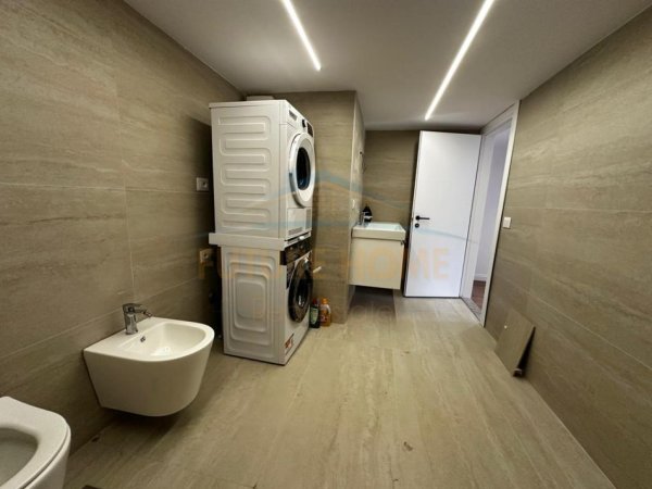Tirane, shitet apartament duplex 2+1 Kati 1, 104 m² 160.000 € (Golden Park 3)