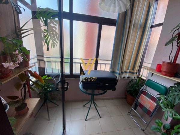 Tirane, jepet me qera apartament 1+1+Ballkon Kati 5, 72 m² 450 € (KOMUNA E PARISIT, RRUGA SKENDER LUARASI)