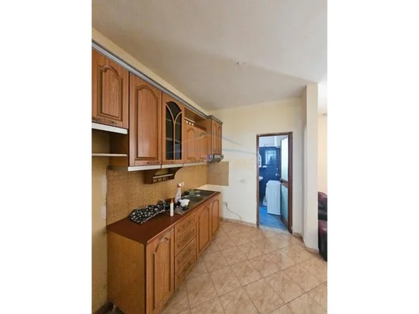 Durres Plazh, shitet apartament 1+1+Ballkon Kati 6, 56 m² 75.000 € (Durres)