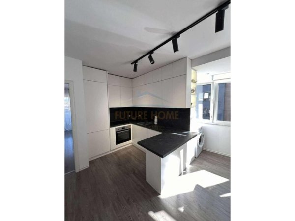 Tirane, jepet me qera apartament 1+1 Kati 5, 73 m² 700 € (QENDER,PAZARI RI,OPTIKA ROMA)