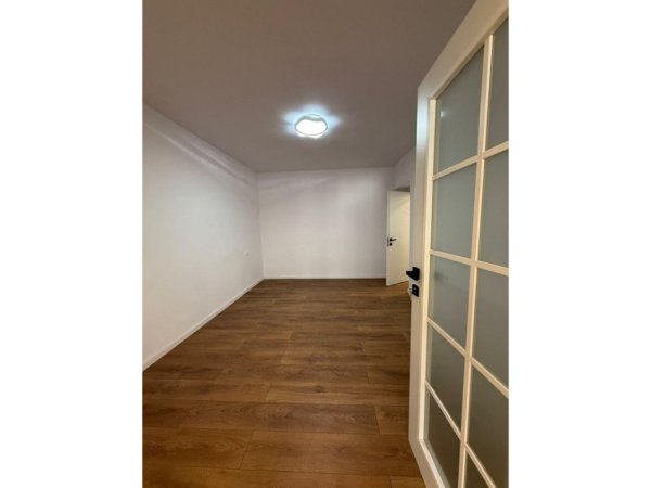 Tirane, shitet apartament 1+1 Kati 1, 46 m² 120.000 € (rruga elbasanit)