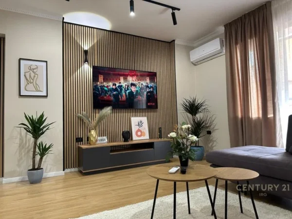 Tirane, jepet me qera apartament 1+1 Kati 4, 108 m² 1.500 € 
