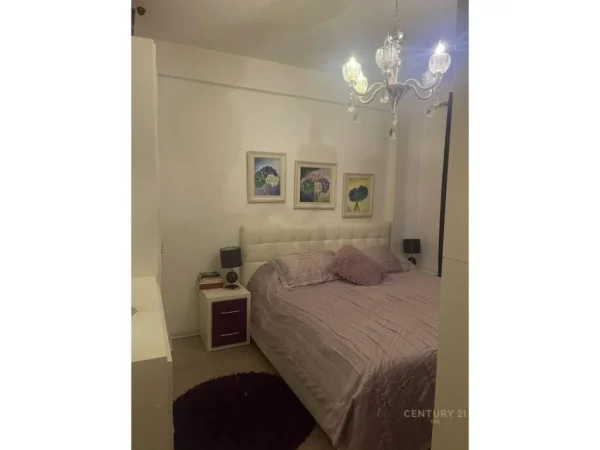 Tirane, shes apartament 2+1 Kati 6, 85 m² 130.000 € (Yzberisht)