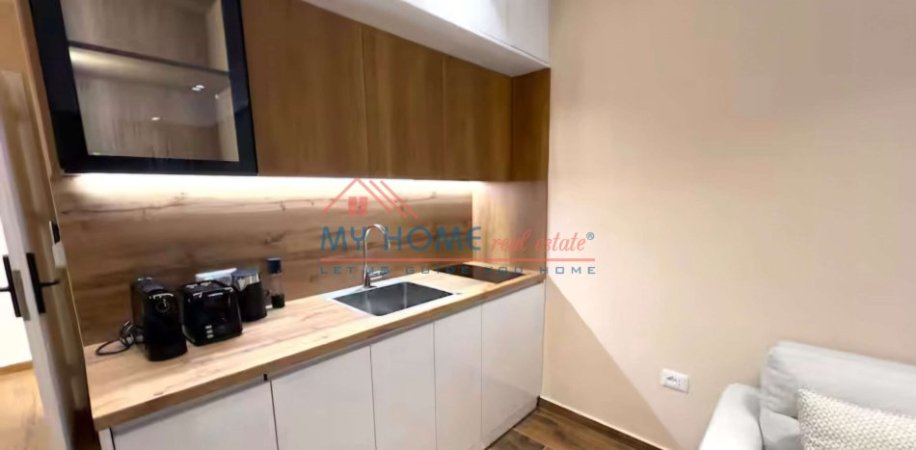 Tirane, shitet apartament Kati 2, 152 m² 532.000 € (Stadiumi Dinamo)