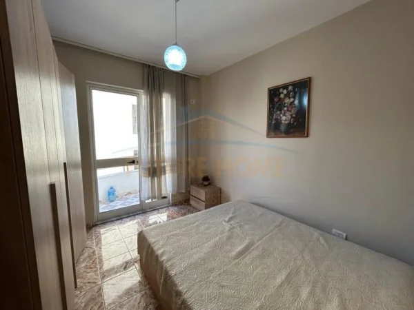 Golem, shitet apartament 1+1+Ballkon Kati 5, 75 m² 85.000 € (Mali i Robit, Golem)