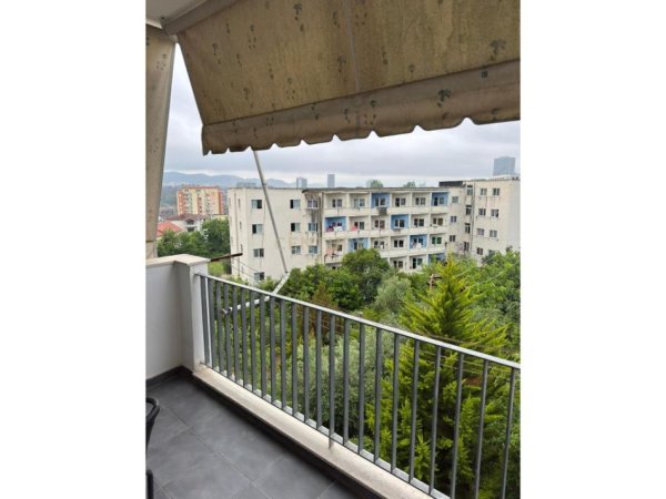 Tirane, jepet me qera apartament 2+1 Kati 3, 84 m² 500 € 