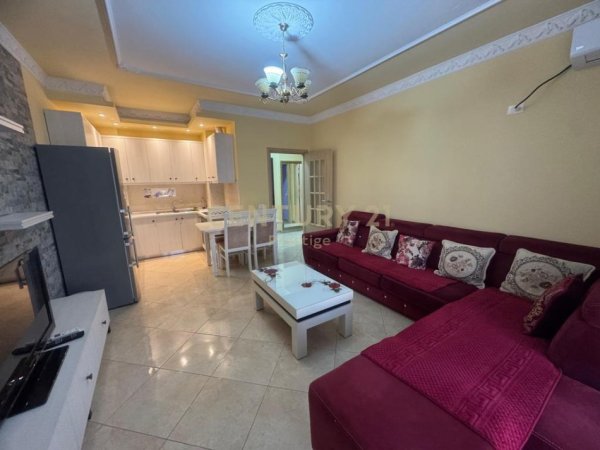 Tirane, jepet me qera apartament 1+1 Kati 6, 61 m² 450 € (Rruga Fuat Toptani)