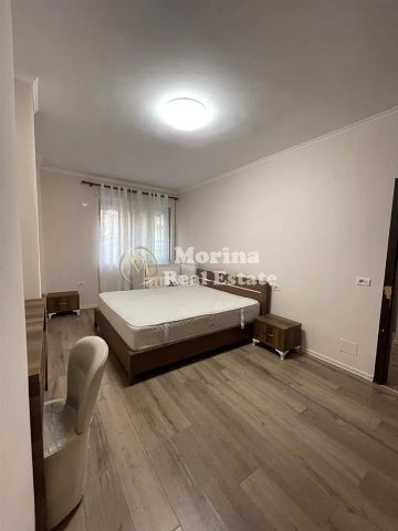 Tirane, jepet me qera apartament 2+1 Kati 2, 90 m² 450 € (Fresku)
