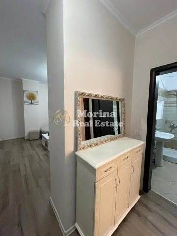Tirane, jepet me qera apartament 2+1 Kati 2, 90 m² 450 € (Fresku)