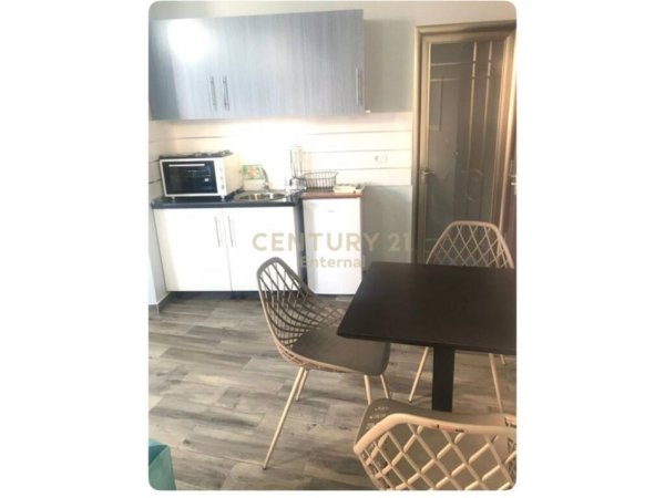 Tirane, jepet me qera apartament 1+1 Kati 2, 48 m² 410 € (Vilat Gjermane)
