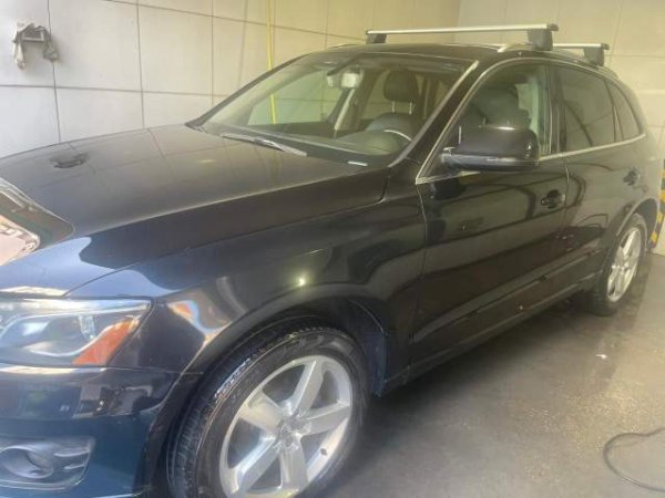 Tirane, shes makine Audi Audi Q5 Viti 2012, 12.500 Euro